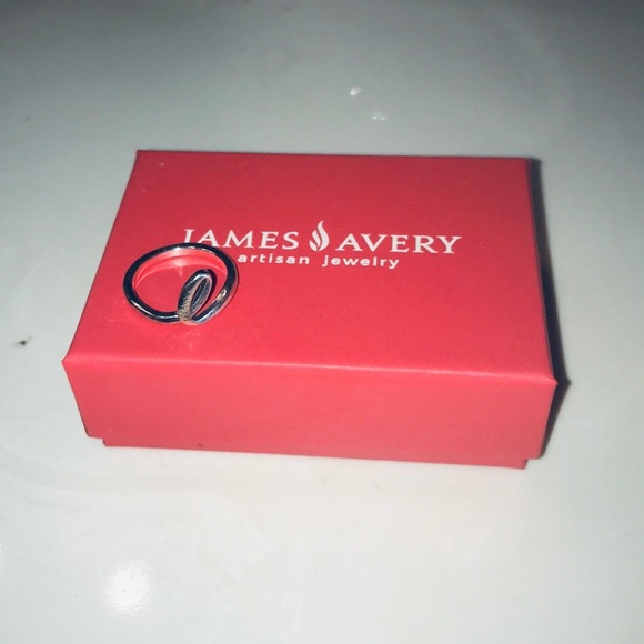James Avery Jewelry - James Avery Alphabet “L” Ring size 6.5
